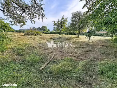 terrain 1300 m² boissay