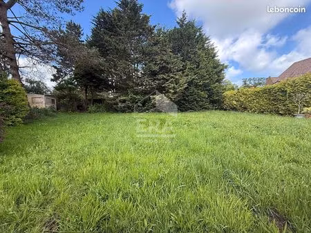 terrain 781 m² wimille