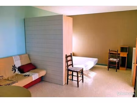 grand studio à castres (tarn)