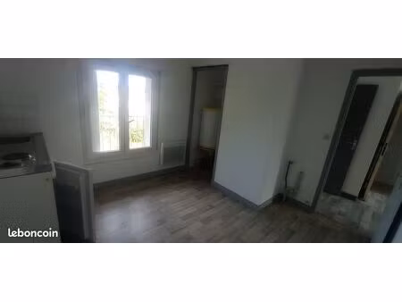 location t2 proche poitiers sud