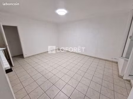 appartement 2 pièces 52 m²