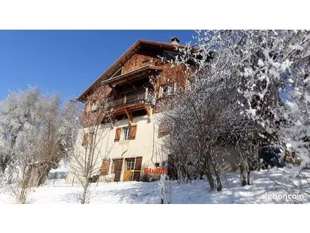 studio 30m2 dans ferme rénovée