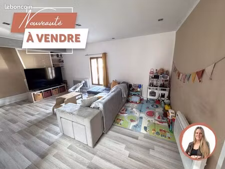 triplex 5 pièces 83 m²