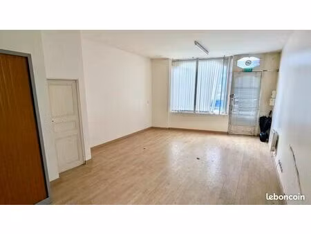 local commercial 30 m²