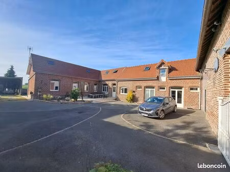 maison individuelle 181m² / 3 ch / grange / dépendances / jardin