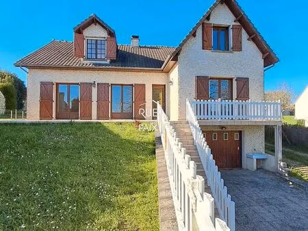 propriété 5 pièces 192 m²
