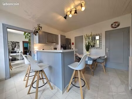 maison 7 pièces 186 m²