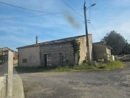 bien agricole 1384 m² la foye monjault