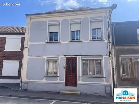 immeuble 136 m² corbie