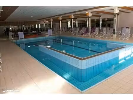 local 1 850 m² avec licence iv – location 9 250 /mois ou vente 1 250 000