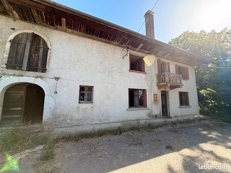 ferme 6 pièces 120 m²