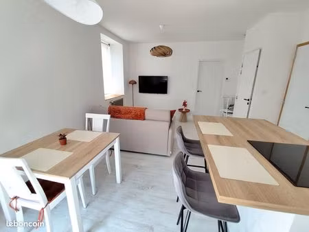 immeuble 11 pièces 245 m²