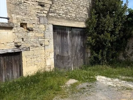 garage 100m2 + courette