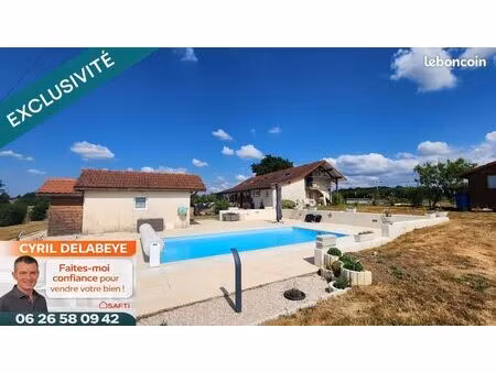 ferme 6 pièces 215 m²