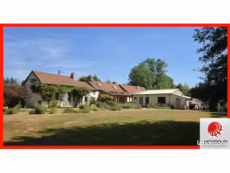 propriété 6 pièces 158 m²