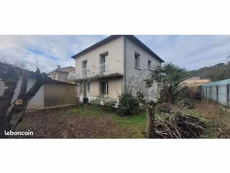 maison 6 pièces 137 m²