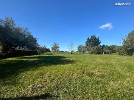 terrain 1 200 m² garrevaques