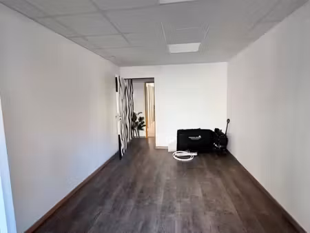 local commercial