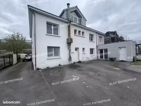 local commercial 450 m²