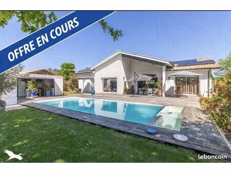 maison 5 pièces 138 m²