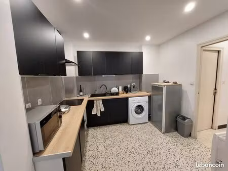 appart t2 chambre séparée 41m² lumineux cuisine neuve + cave