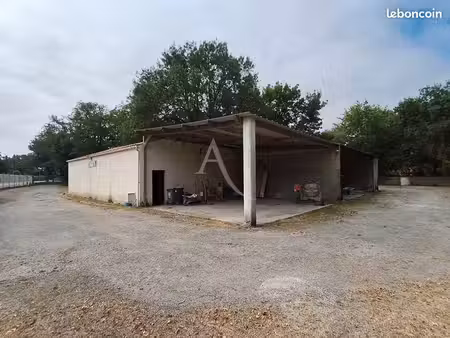 entrepôt  atelier 141 m² fresnay en retz
