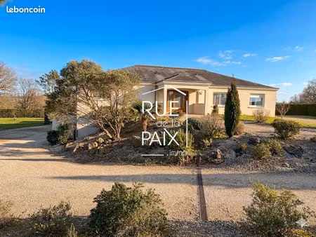 propriété 8 pièces 254 m²