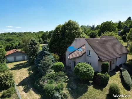 maison 5 pièces 152 m²