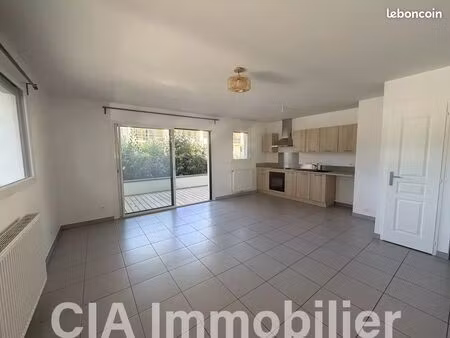 appartement 3 pièces 68 m²