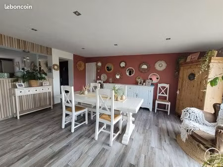 maison 5 pièces 184 m²