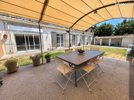 maison 4 pièces 140 m²
