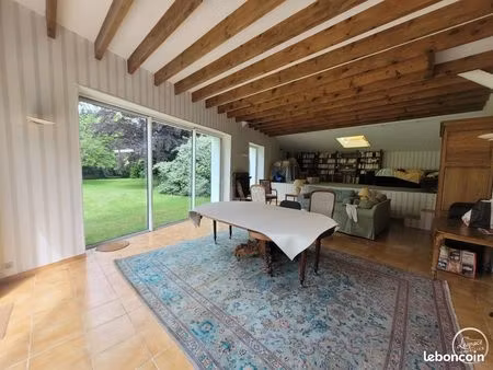 propriété 10 pièces 342 m²