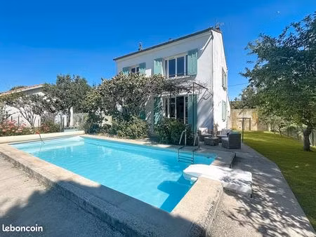 maison 5 pièces 95 m²
