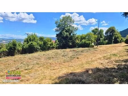 terrain 1 540 m² chanay