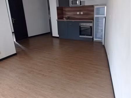 appartement t2 avesnes le comte