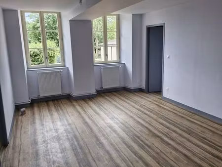 logement 1er étage ancien presbytère