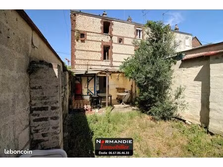 maison de ville 4 pièces 93 m²