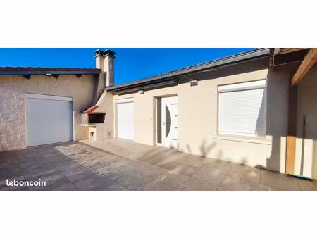 maison 185 m² – 3 chambres – garage 80 m² – terrasse – chatrat  20 min de clermont