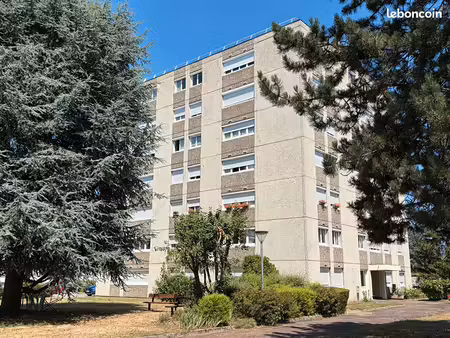 appartement 4 pièces 80 m²