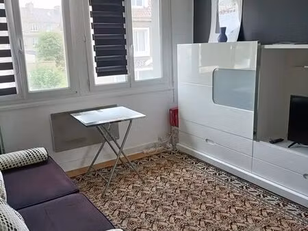 studio étudiant