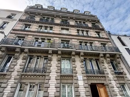 appartement 2 pièces 43 m² (75014)