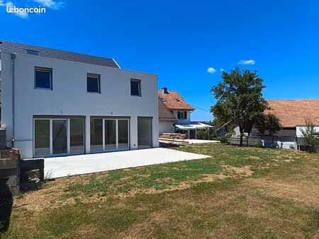 maison mitoyenne 100m2