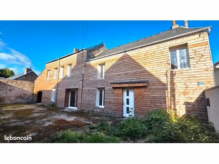 spacieuse maison rénovée située à la capelle