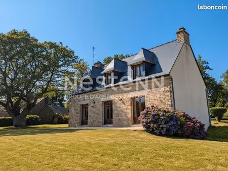 propriété 7 pièces 129 m²