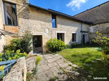 propriété 8 pièces 216 m²