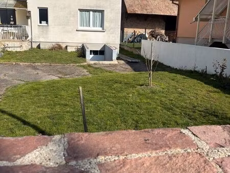 sainte croix en plaine maison meublée jardin au calme