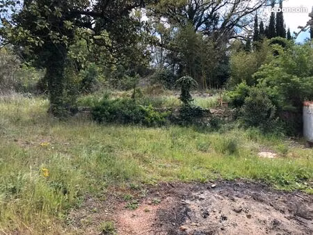 terrain 1 530 m² grambois