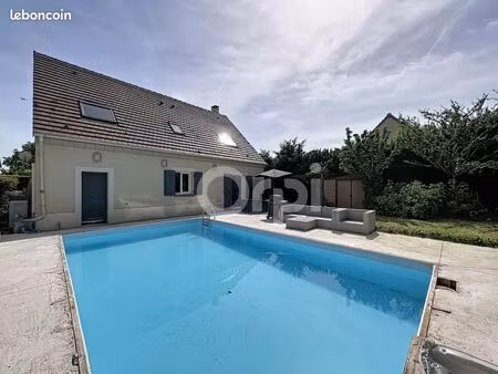 maison 6 pièces 129 m²