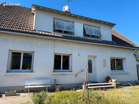 maison 10 pièces 223 m²