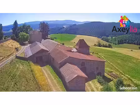 maison 7 pièces 205 m²